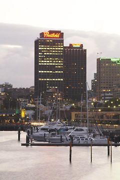 Bayview Boulevard Sydney Bagian luar foto